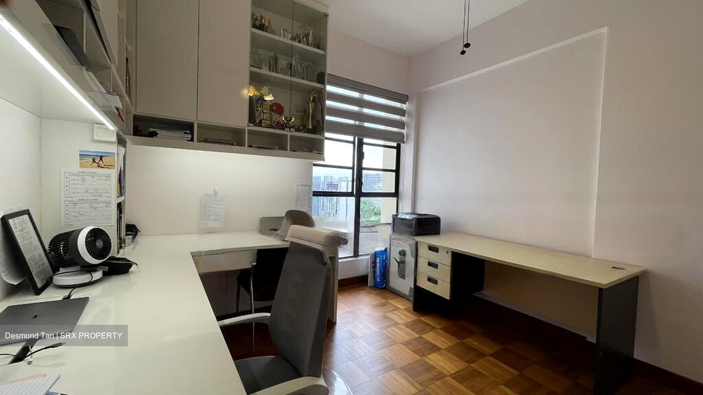 Pinewood Gardens (D10), Condominium #509118431